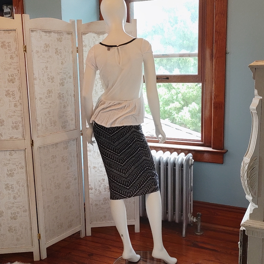 ❤️NWT Matty M Blk/white Pencil Skirt •sz Small
